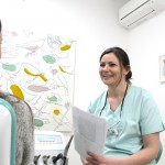 Dr. Sabine Diedrich bei der Beratung