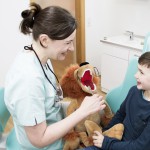 Kind im Behandlungszimmer | Kinderzahnarzt Würzburg